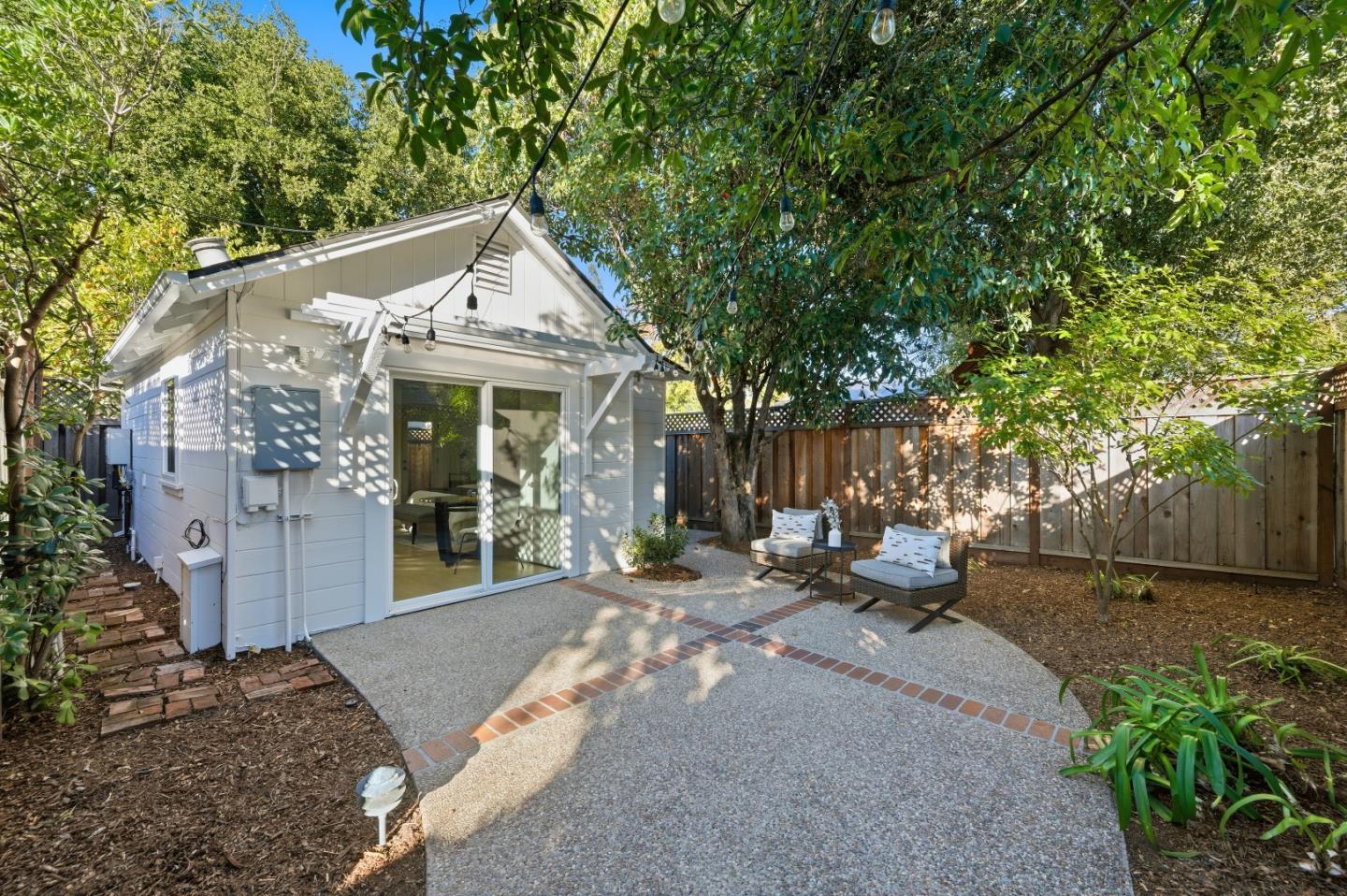 Detail Gallery Image 45 of 65 For 1023 Mercedes Ave, Los Altos,  CA 94022 - 4 Beds | 3 Baths