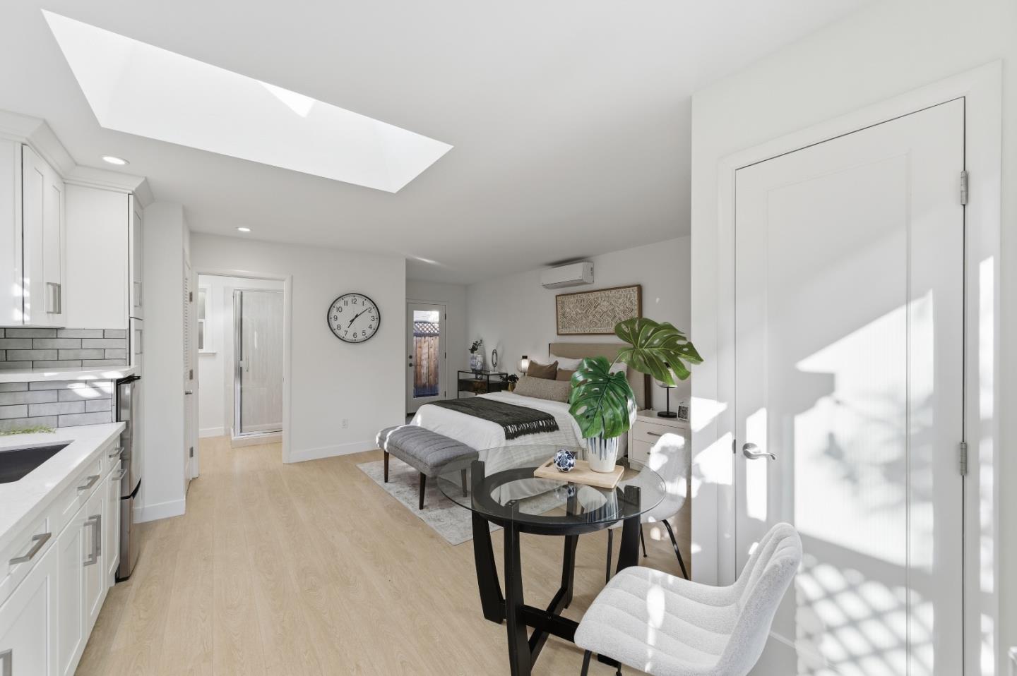 Detail Gallery Image 48 of 65 For 1023 Mercedes Ave, Los Altos,  CA 94022 - 4 Beds | 3 Baths