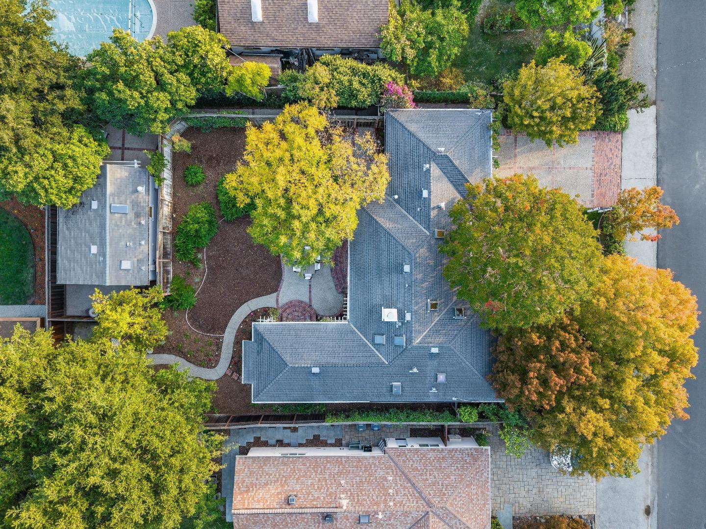 Detail Gallery Image 54 of 65 For 1023 Mercedes Ave, Los Altos,  CA 94022 - 4 Beds | 3 Baths