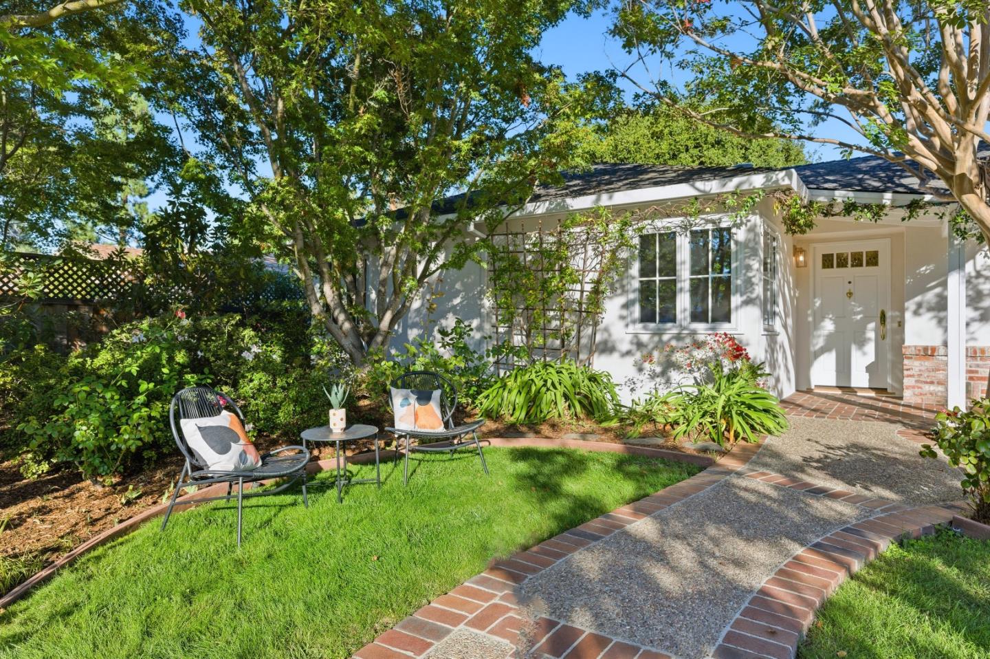 Detail Gallery Image 59 of 65 For 1023 Mercedes Ave, Los Altos,  CA 94022 - 4 Beds | 3 Baths