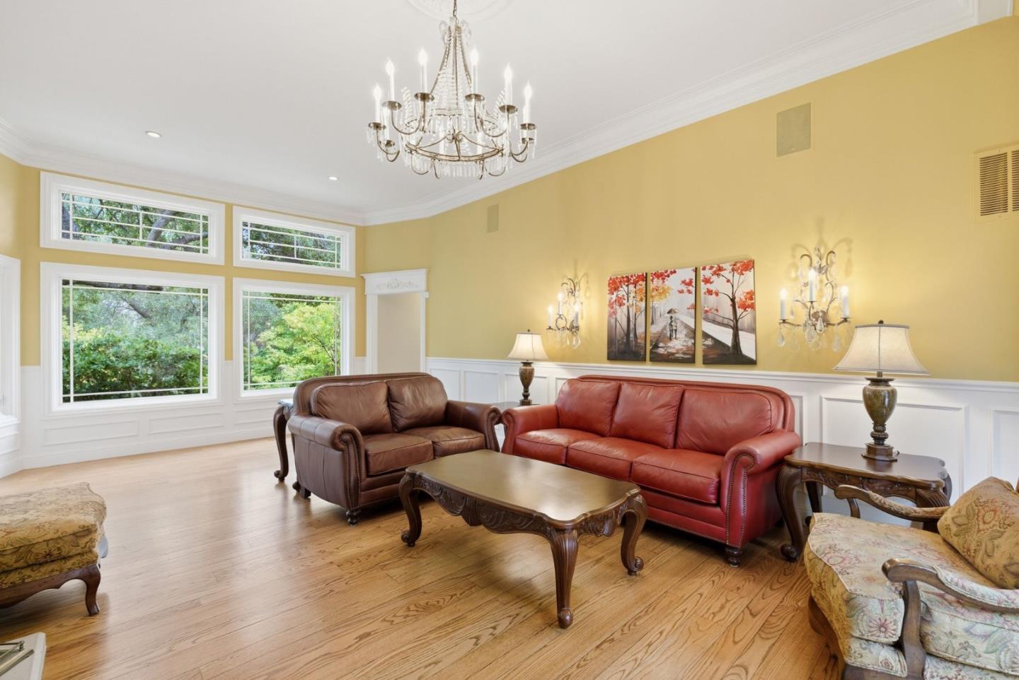 Detail Gallery Image 16 of 64 For 23423 Toyonita Rd, Los Altos Hills,  CA 94024 - 5 Beds | 4/1 Baths