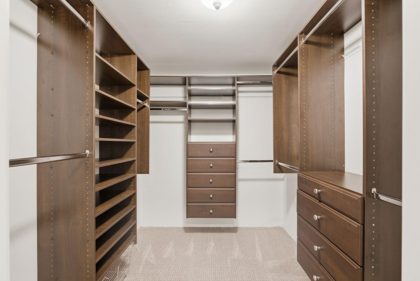 Detail Gallery Image 27 of 64 For 23423 Toyonita Rd, Los Altos Hills,  CA 94024 - 5 Beds | 4/1 Baths