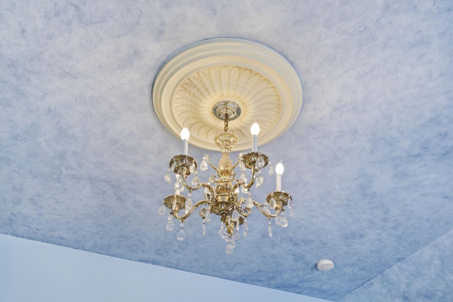 Detail Gallery Image 44 of 64 For 23423 Toyonita Rd, Los Altos Hills,  CA 94024 - 5 Beds | 4/1 Baths