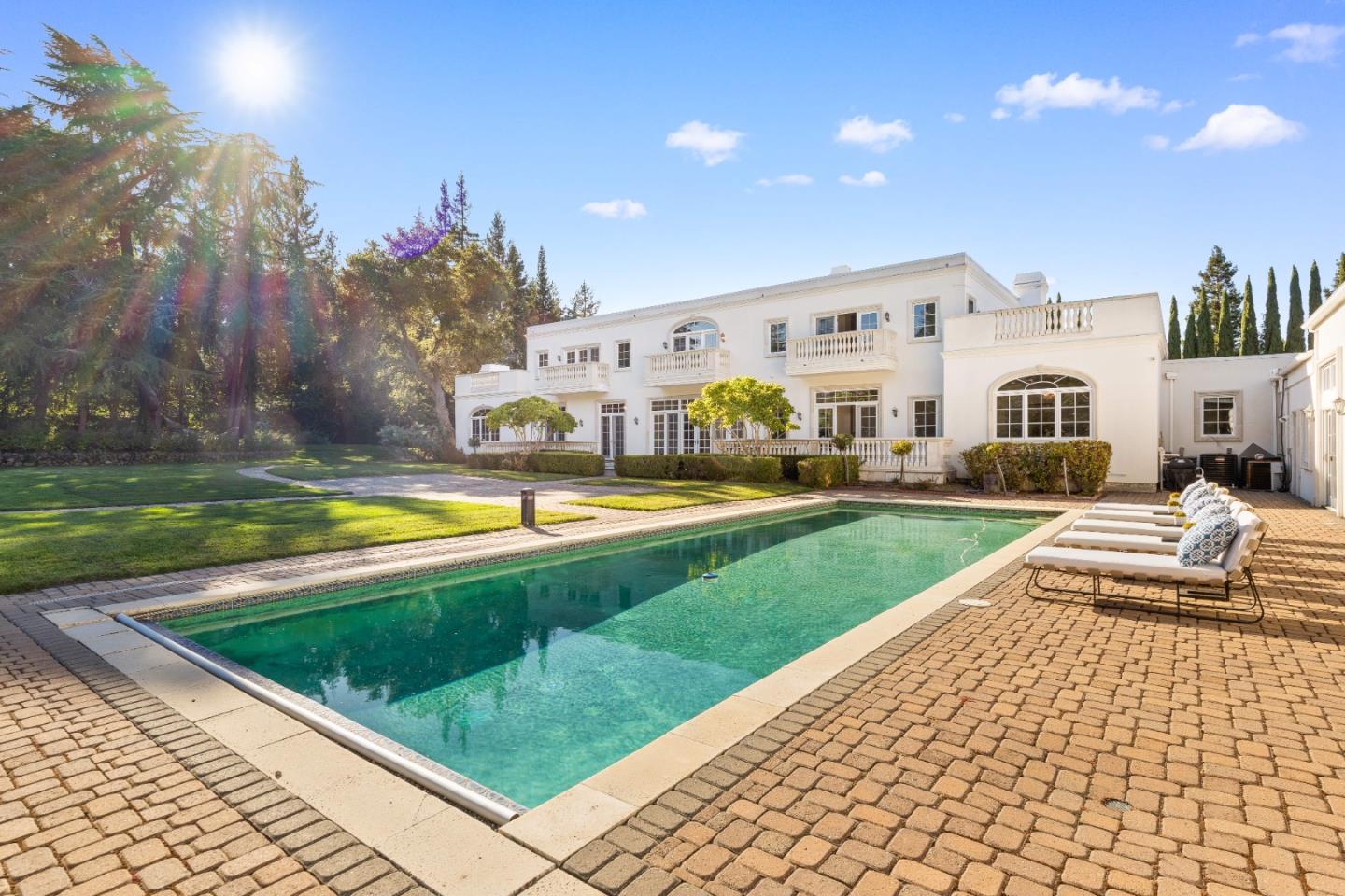 Detail Gallery Image 111 of 117 For 291 Atherton Ave, Atherton,  CA 94027 - 7 Beds | 7/1 Baths