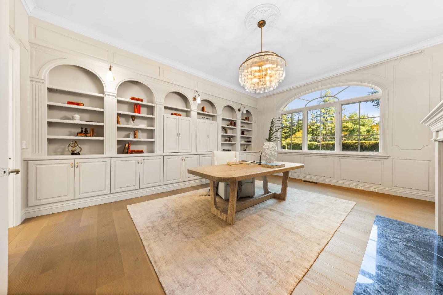 Detail Gallery Image 19 of 117 For 291 Atherton Ave, Atherton,  CA 94027 - 7 Beds | 7/1 Baths