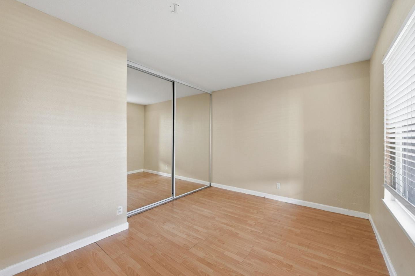 Detail Gallery Image 9 of 21 For 84 Rancho Dr a,  San Jose,  CA 95111 - 2 Beds | 2 Baths