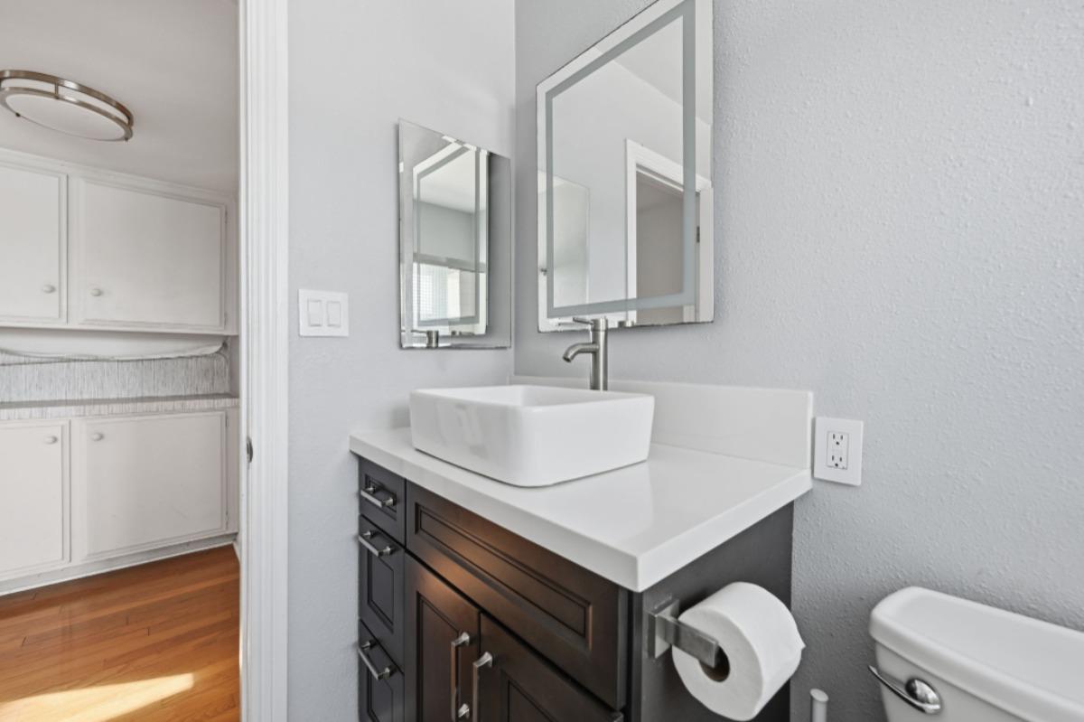 Detail Gallery Image 17 of 25 For 4036 Shasta St #14,  San Diego,  CA 92109 - 2 Beds | 2 Baths