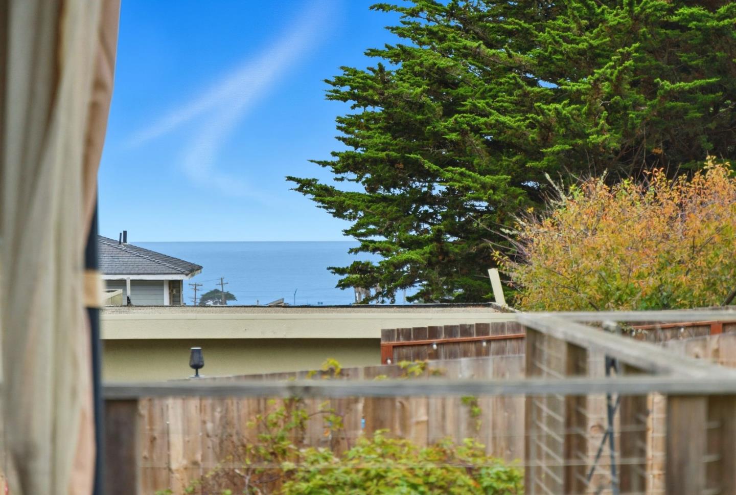 Detail Gallery Image 26 of 40 For 383 Monterey Rd, Pacifica,  CA 94044 - 3 Beds | 2 Baths