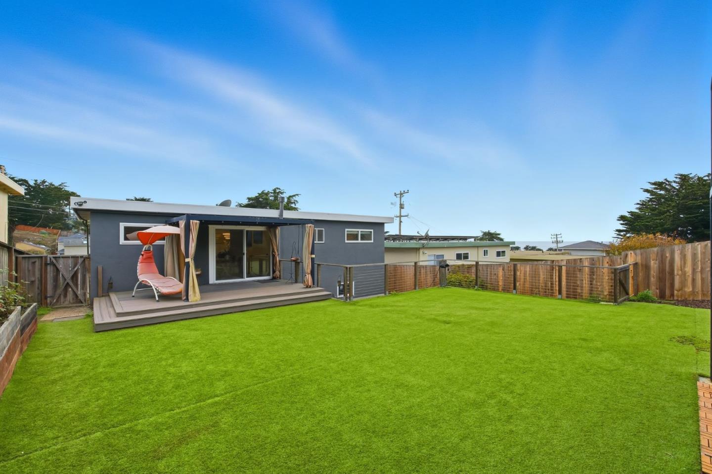 Detail Gallery Image 29 of 40 For 383 Monterey Rd, Pacifica,  CA 94044 - 3 Beds | 2 Baths