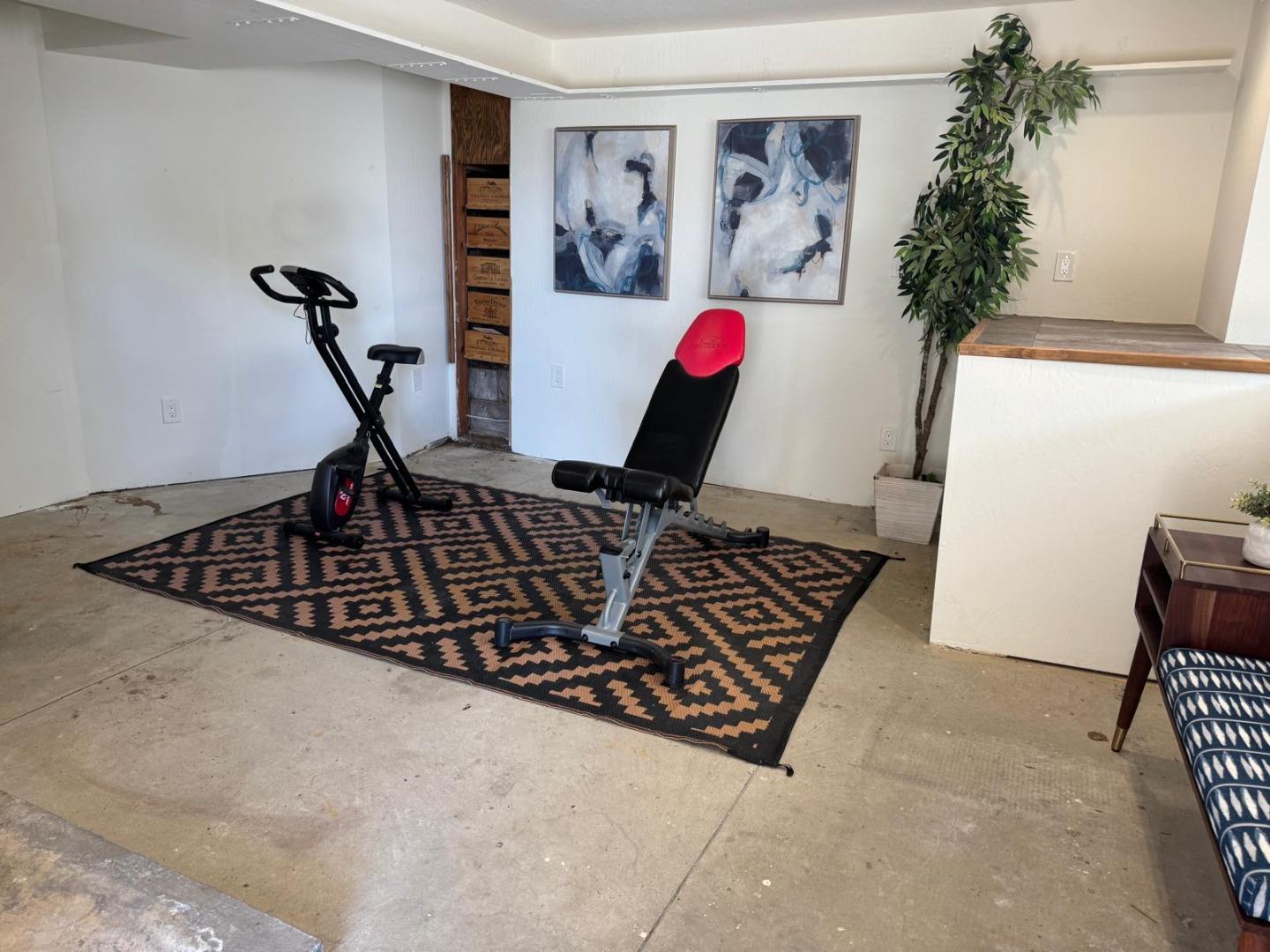 Detail Gallery Image 34 of 40 For 383 Monterey Rd, Pacifica,  CA 94044 - 3 Beds | 2 Baths