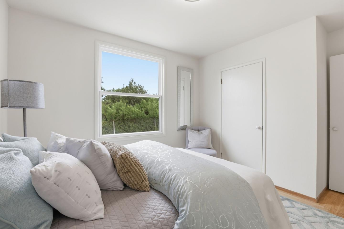 Detail Gallery Image 12 of 19 For 649 Skyline Dr, Daly City,  CA 94015 - 3 Beds | 2 Baths