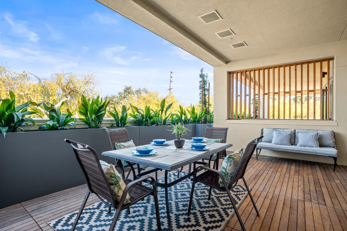 Detail Gallery Image 16 of 22 For 4115 El Camino Real #222,  Palo Alto,  CA 94306 - 1 Beds | 1 Baths