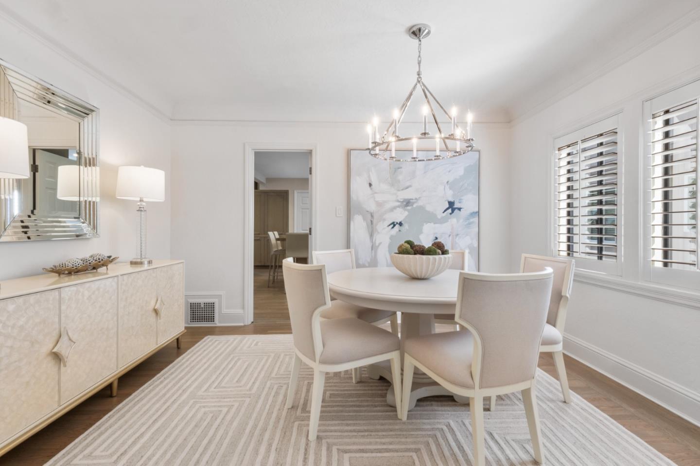 Detail Gallery Image 10 of 66 For 1568 Columbus Ave, Burlingame,  CA 94010 - 4 Beds | 3/1 Baths