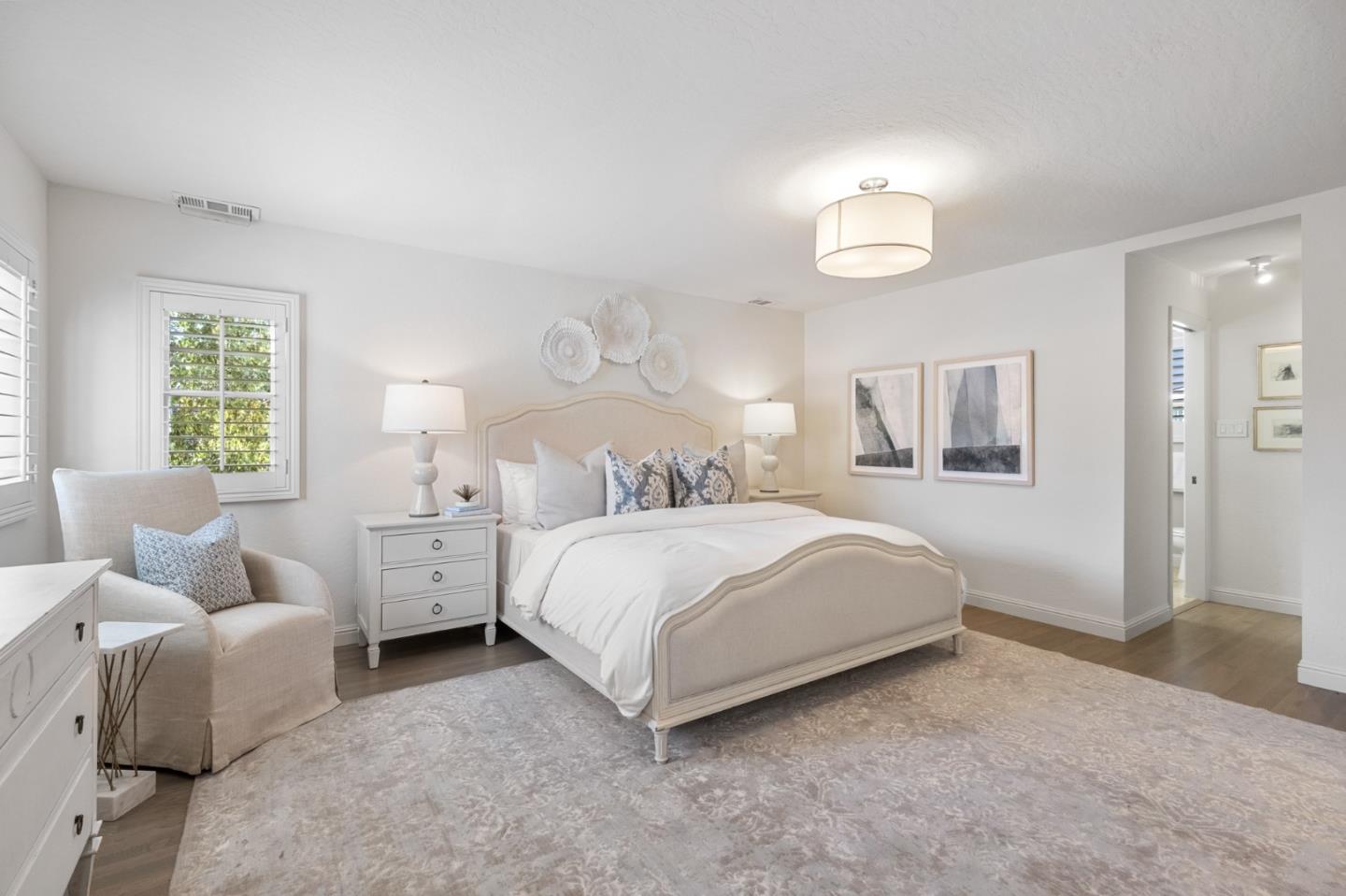 Detail Gallery Image 25 of 66 For 1568 Columbus Ave, Burlingame,  CA 94010 - 4 Beds | 3/1 Baths