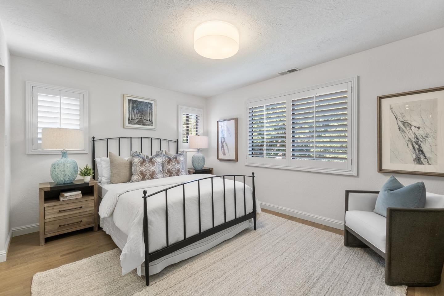 Detail Gallery Image 32 of 66 For 1568 Columbus Ave, Burlingame,  CA 94010 - 4 Beds | 3/1 Baths