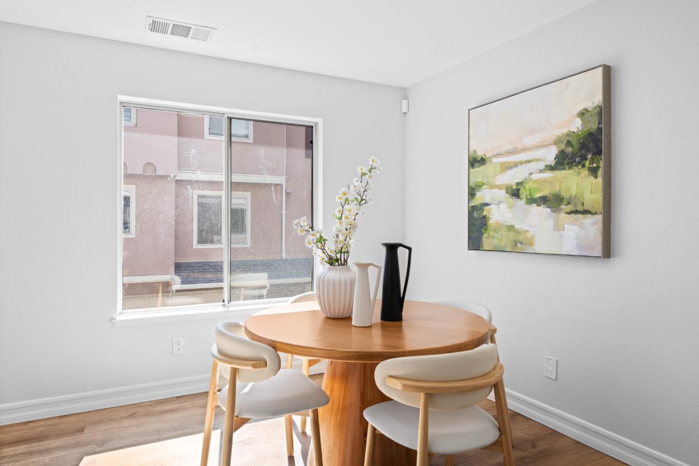 Detail Gallery Image 13 of 30 For 1225 Koi Ter, Fremont,  CA 94536 - 3 Beds | 2/1 Baths