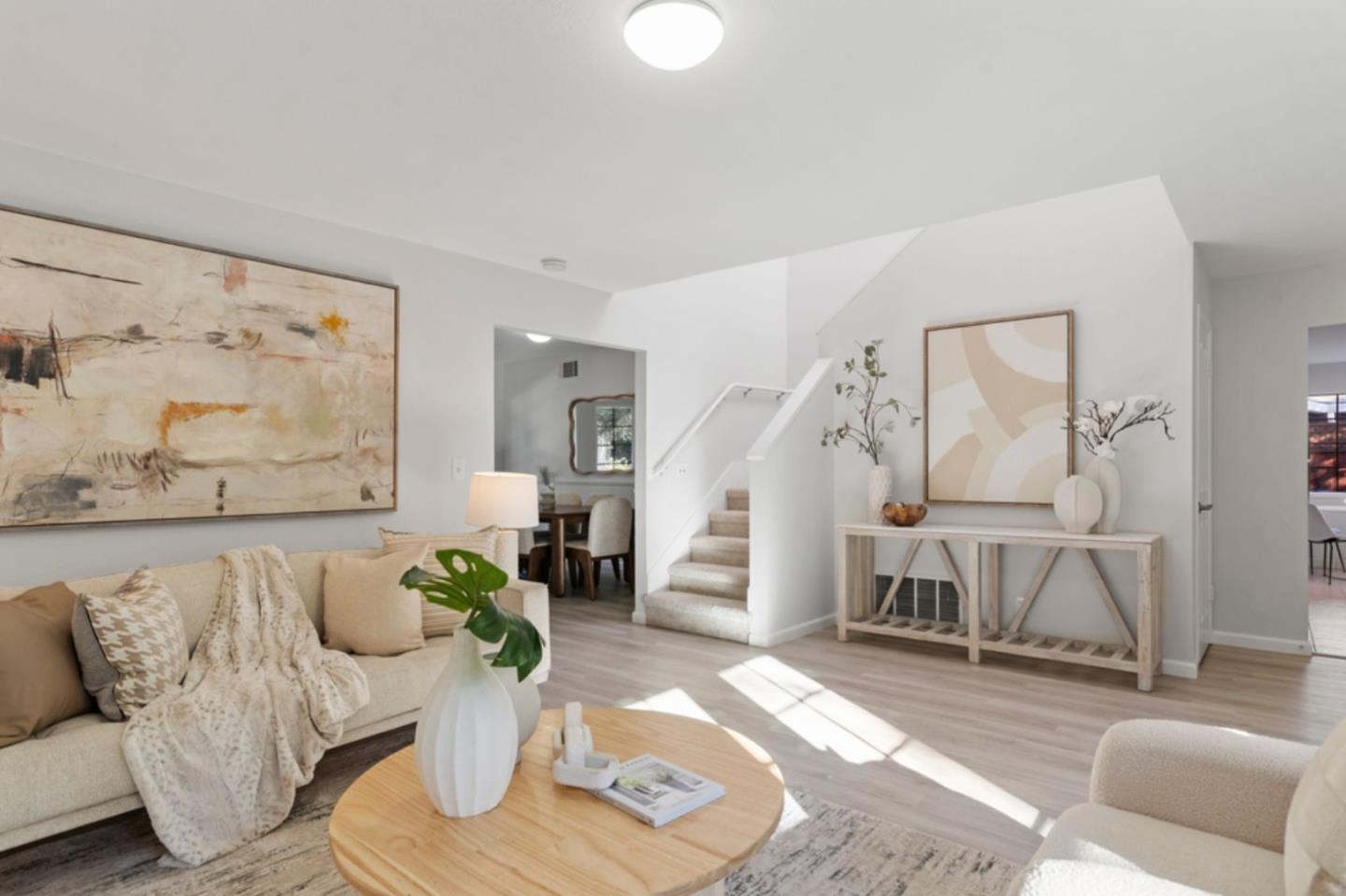 Detail Gallery Image 12 of 48 For 2627 Ohio Ave, Redwood City,  CA 94061 - 6 Beds | 3/1 Baths