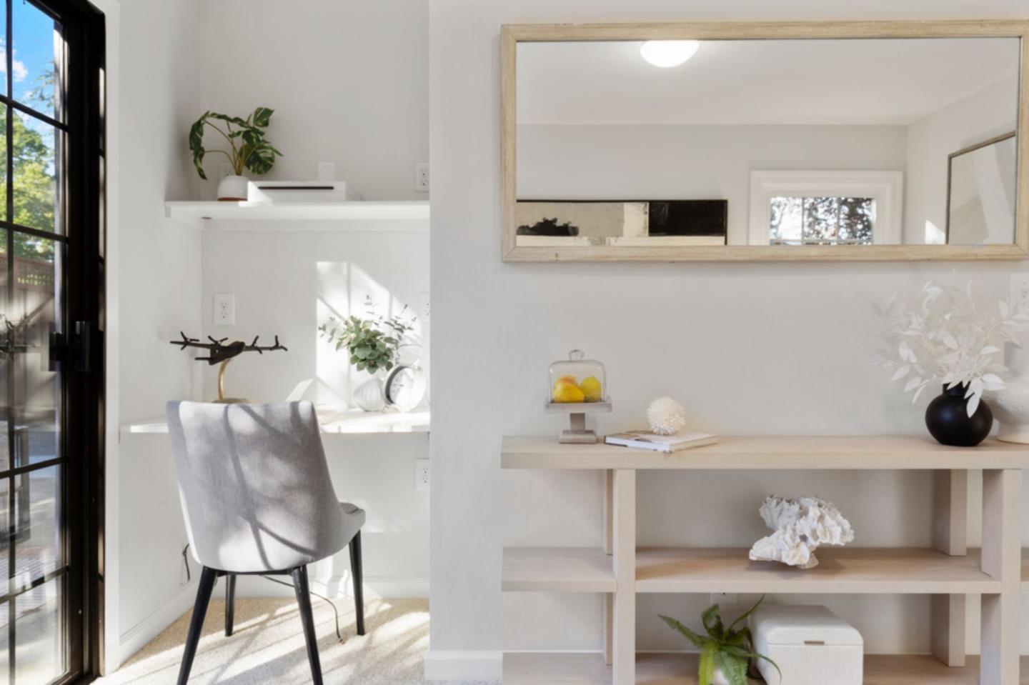 Detail Gallery Image 22 of 48 For 2627 Ohio Ave, Redwood City,  CA 94061 - 6 Beds | 3/1 Baths