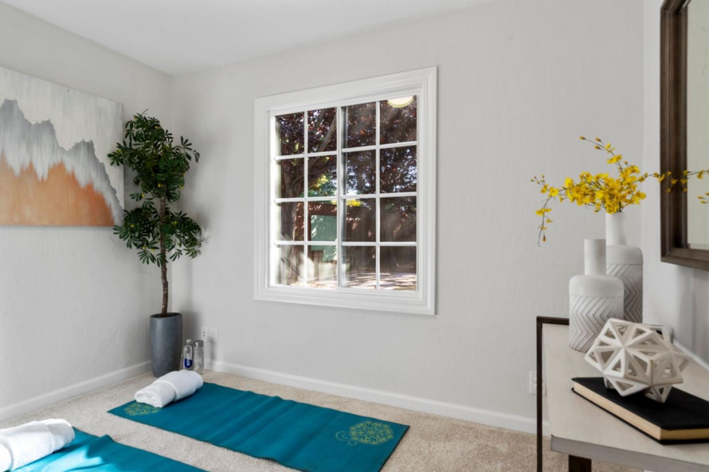 Detail Gallery Image 23 of 48 For 2627 Ohio Ave, Redwood City,  CA 94061 - 6 Beds | 3/1 Baths