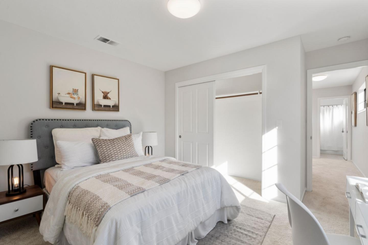 Detail Gallery Image 26 of 48 For 2627 Ohio Ave, Redwood City,  CA 94061 - 6 Beds | 3/1 Baths