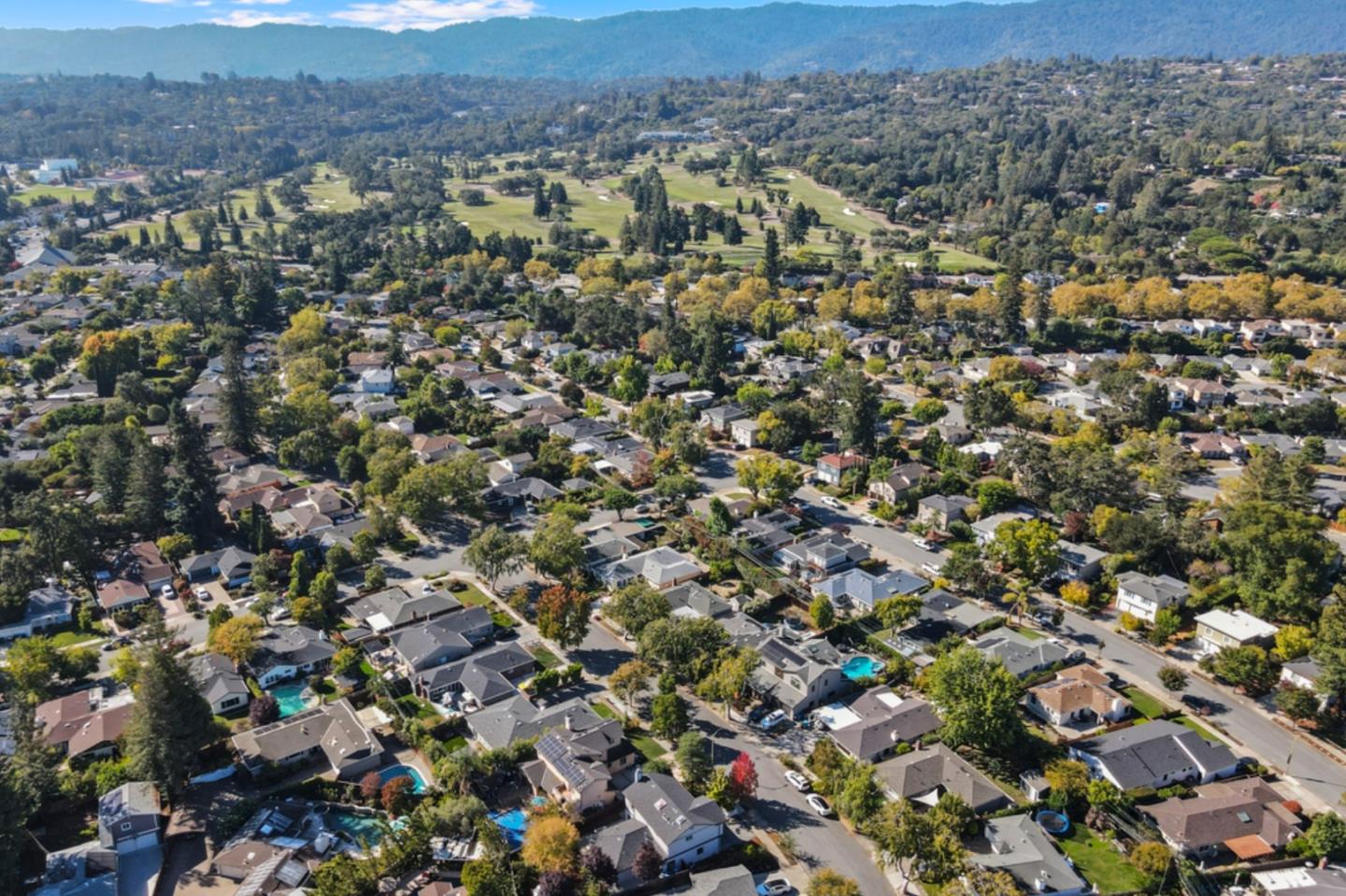 Detail Gallery Image 41 of 48 For 2627 Ohio Ave, Redwood City,  CA 94061 - 6 Beds | 3/1 Baths