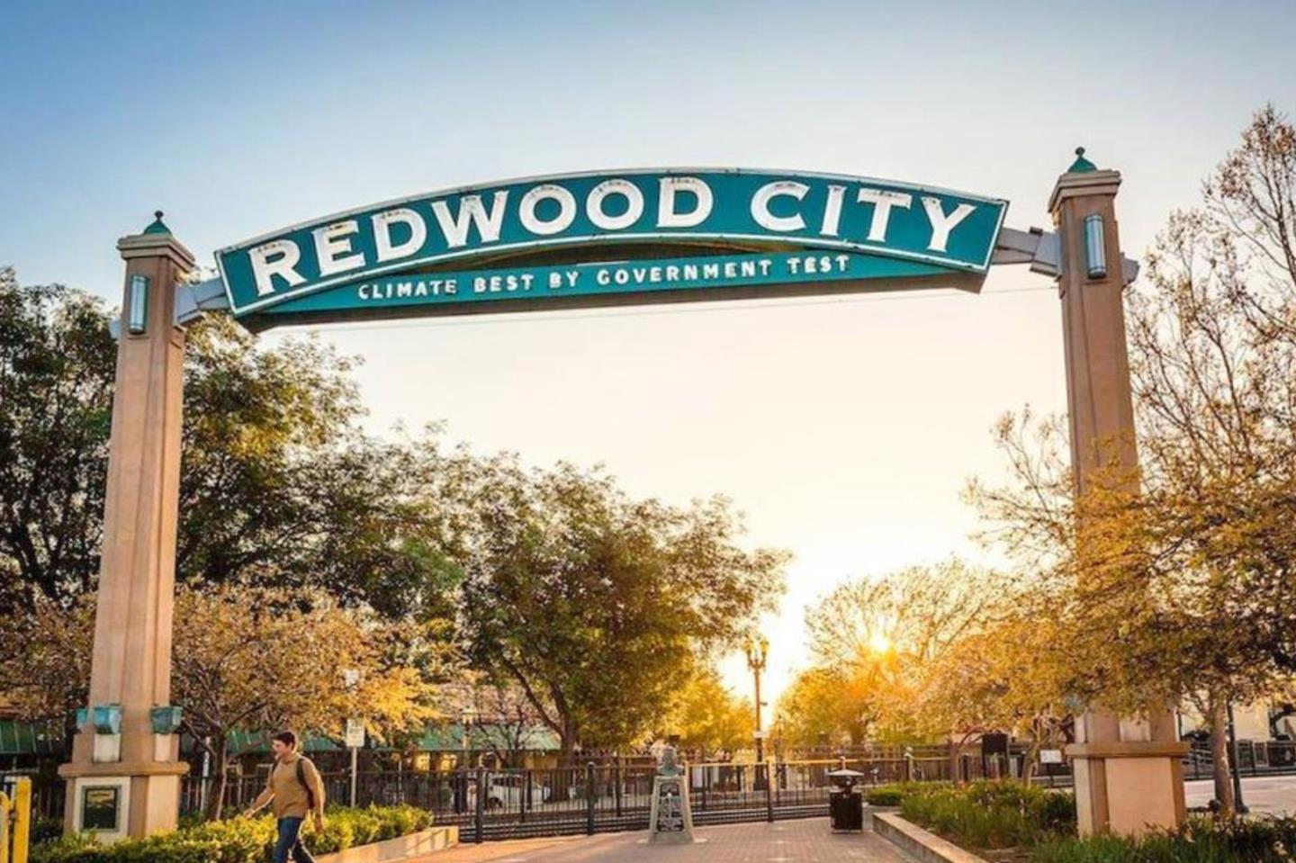 Detail Gallery Image 47 of 48 For 2627 Ohio Ave, Redwood City,  CA 94061 - 6 Beds | 3/1 Baths