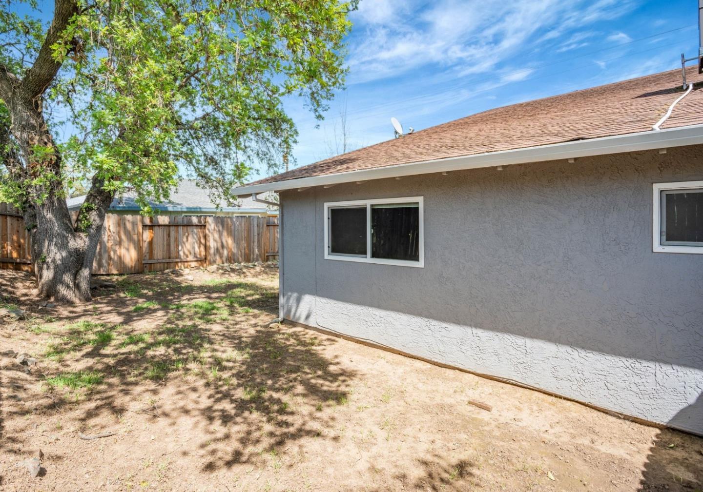 Detail Gallery Image 14 of 14 For 5801-5803 Hazel, Orangevale,  CA 95662 - – Beds | – Baths