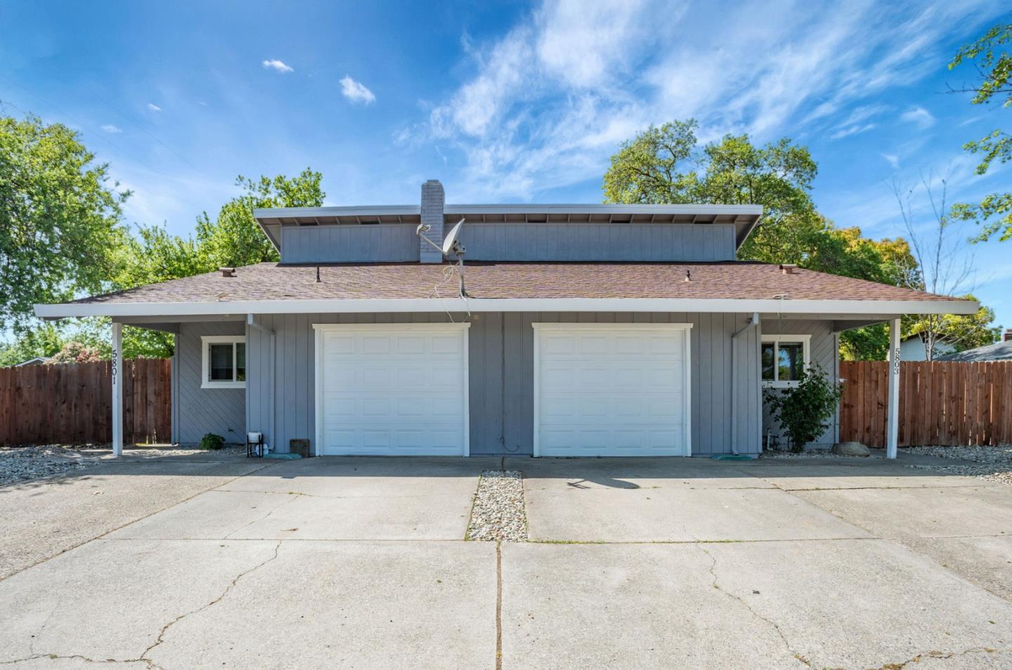 Detail Gallery Image 9 of 14 For 5801-5803 Hazel, Orangevale,  CA 95662 - – Beds | – Baths