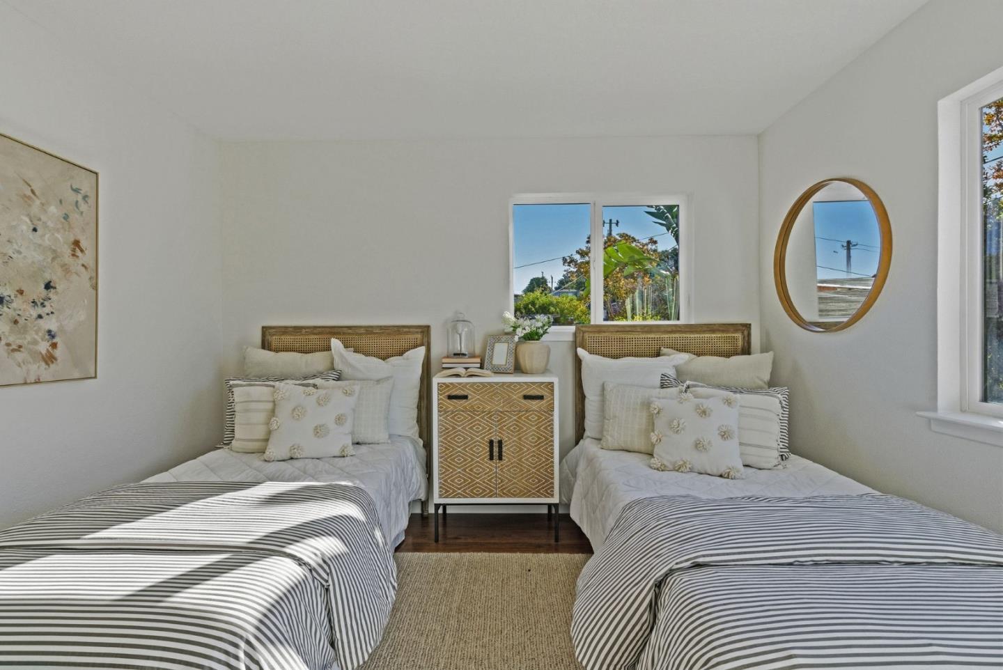 Detail Gallery Image 23 of 41 For 1748 Germaine Ct, Hayward,  CA 94541 - 3 Beds | 2 Baths
