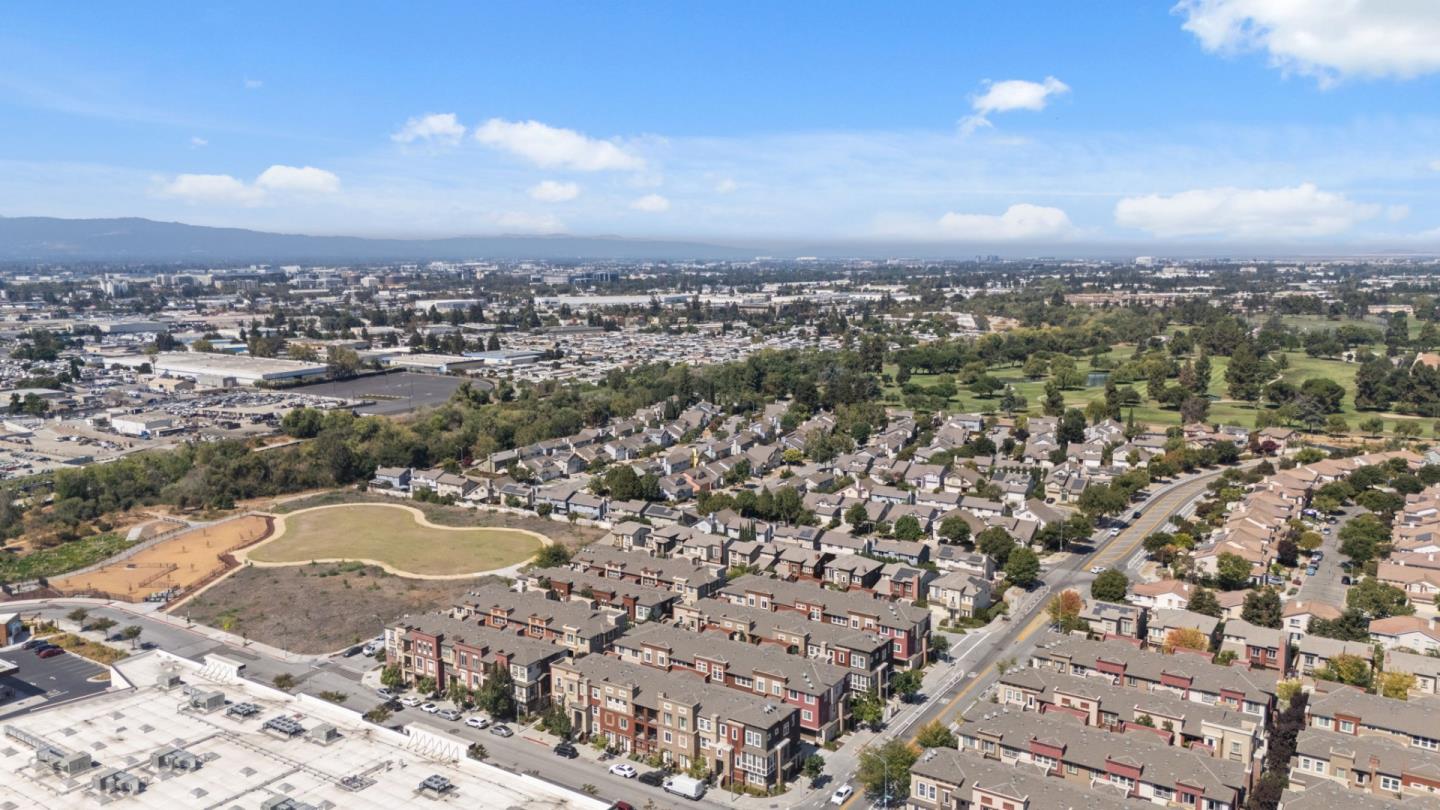 Detail Gallery Image 21 of 26 For 1368 Neleigh Pl, San Jose,  CA 95131 - 2 Beds | 2 Baths