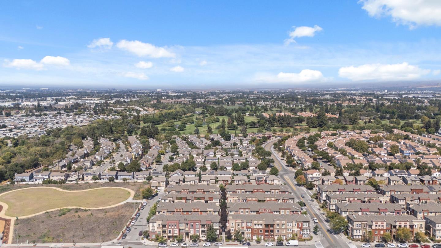 Detail Gallery Image 22 of 26 For 1368 Neleigh Pl, San Jose,  CA 95131 - 2 Beds | 2 Baths