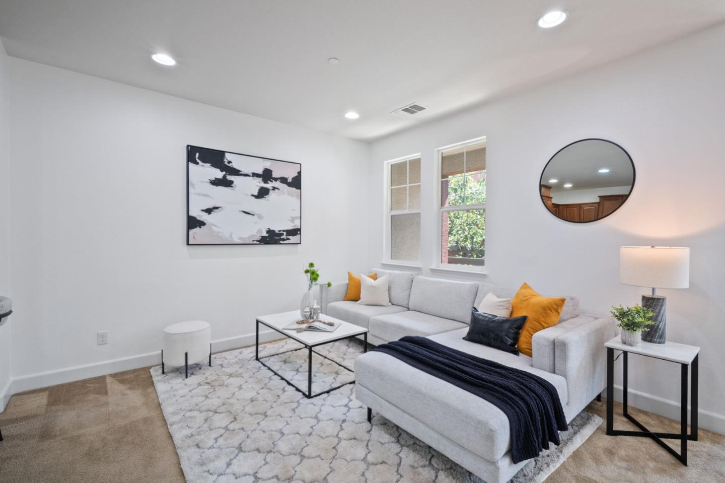 Detail Gallery Image 4 of 26 For 1368 Neleigh Pl, San Jose,  CA 95131 - 2 Beds | 2 Baths