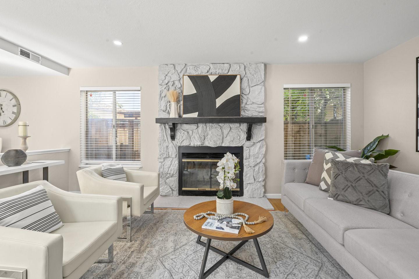 Detail Gallery Image 10 of 48 For 10091 Santa Clara Ave, Cupertino,  CA 95014 - 2 Beds | 1/1 Baths