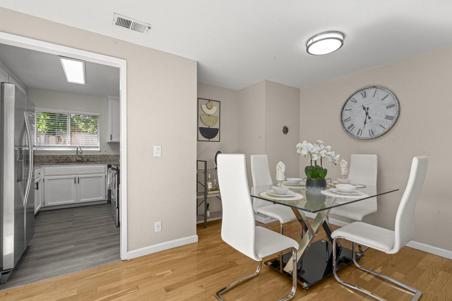 Detail Gallery Image 20 of 48 For 10091 Santa Clara Ave, Cupertino,  CA 95014 - 2 Beds | 1/1 Baths