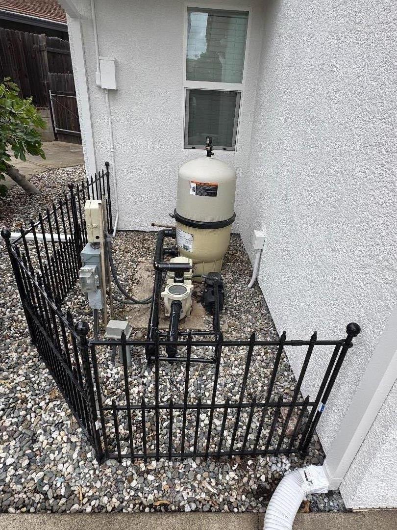 Detail Gallery Image 16 of 29 For 8149 Glen Canyon Ct, Citrus Heights,  CA 95610 - 4 Beds | 2 Baths