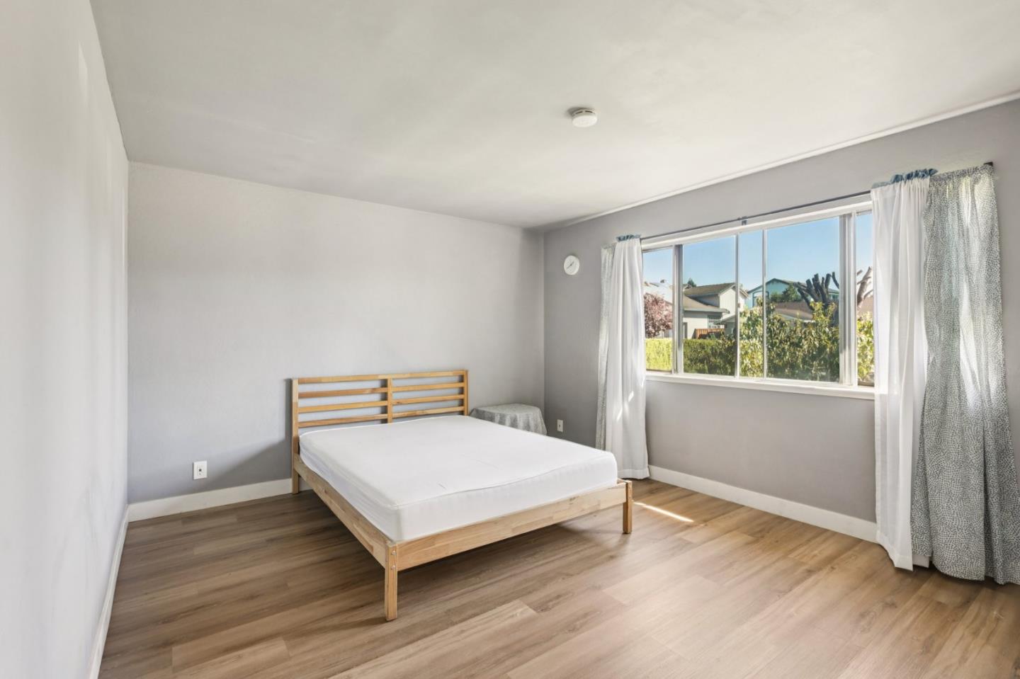 Detail Gallery Image 10 of 19 For 3253 Arthur Ave, San Jose,  CA 95127 - 4 Beds | 2 Baths