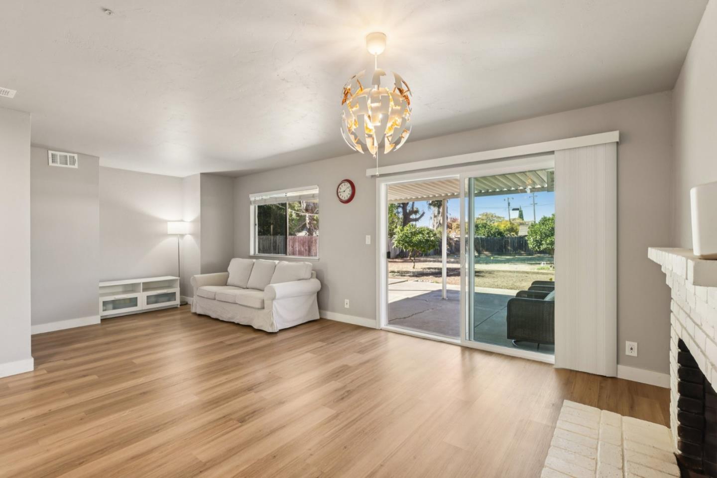 Detail Gallery Image 6 of 19 For 3253 Arthur Ave, San Jose,  CA 95127 - 4 Beds | 2 Baths