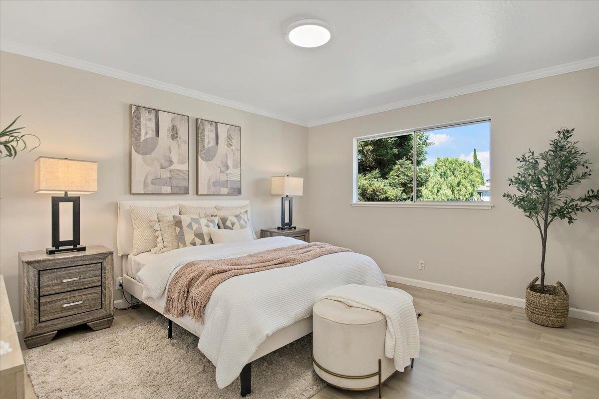 Detail Gallery Image 13 of 19 For 2047 Montecito #2,  Mountain View,  CA 94043 - 2 Beds | 1/1 Baths