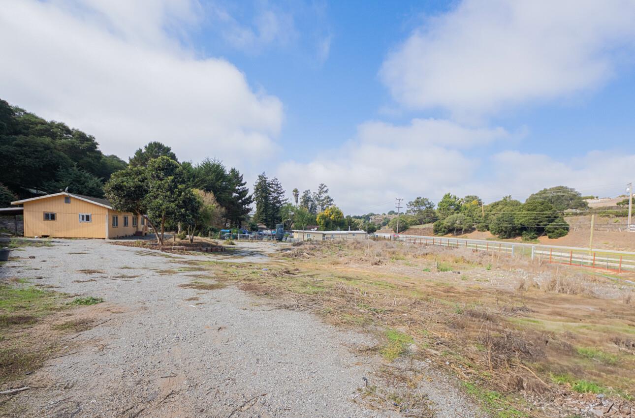 Detail Gallery Image 10 of 20 For 15108 Castroville Blvd, Castroville,  CA 95012 - 6 Beds | 3 Baths