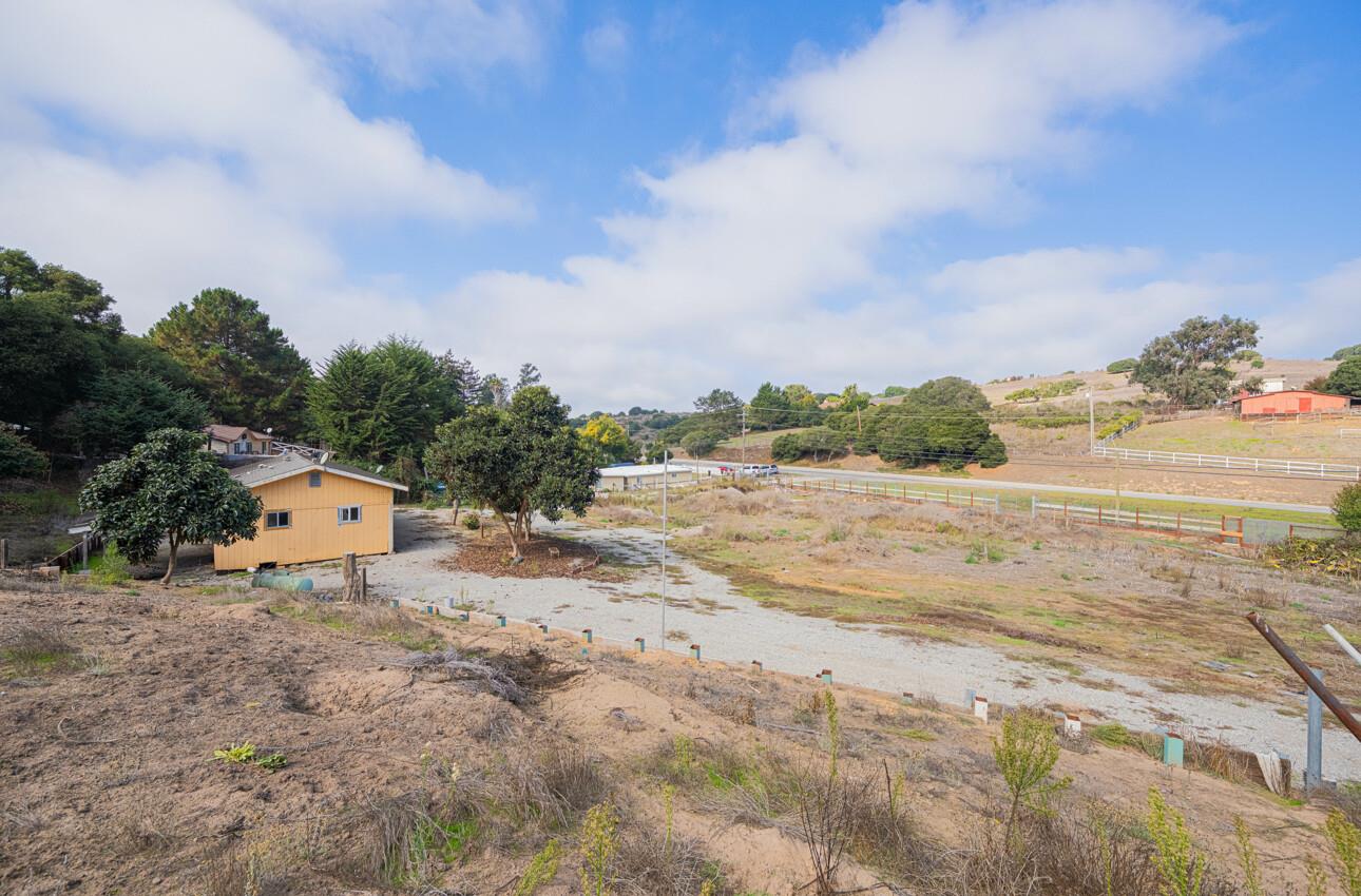 Detail Gallery Image 12 of 20 For 15108 Castroville Blvd, Castroville,  CA 95012 - 6 Beds | 3 Baths