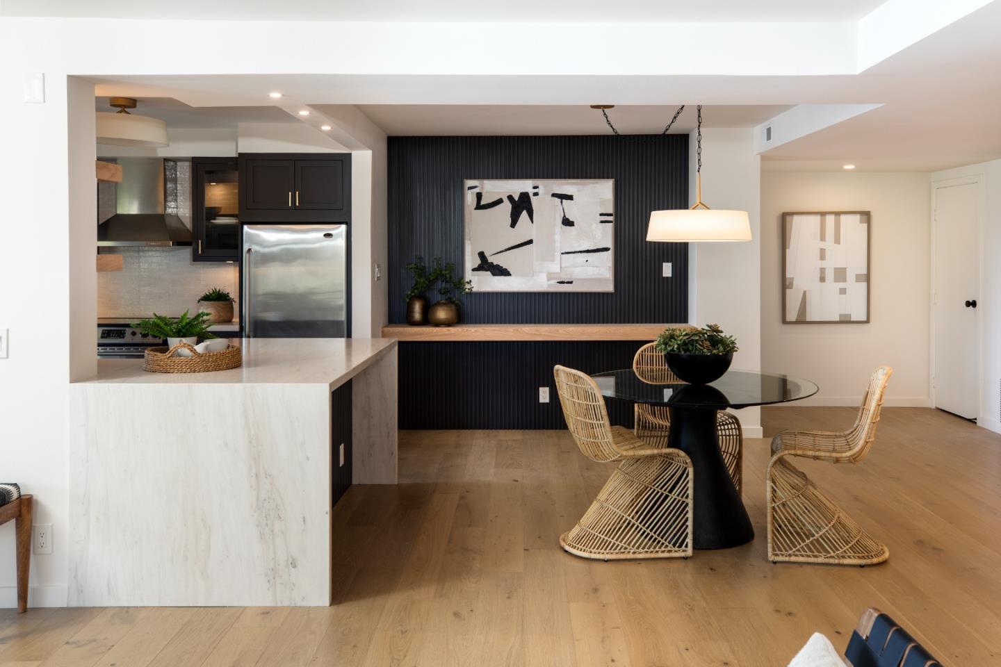 Detail Gallery Image 7 of 26 For 360 Everett Ave 5b,  Palo Alto,  CA 94301 - 2 Beds | 2 Baths