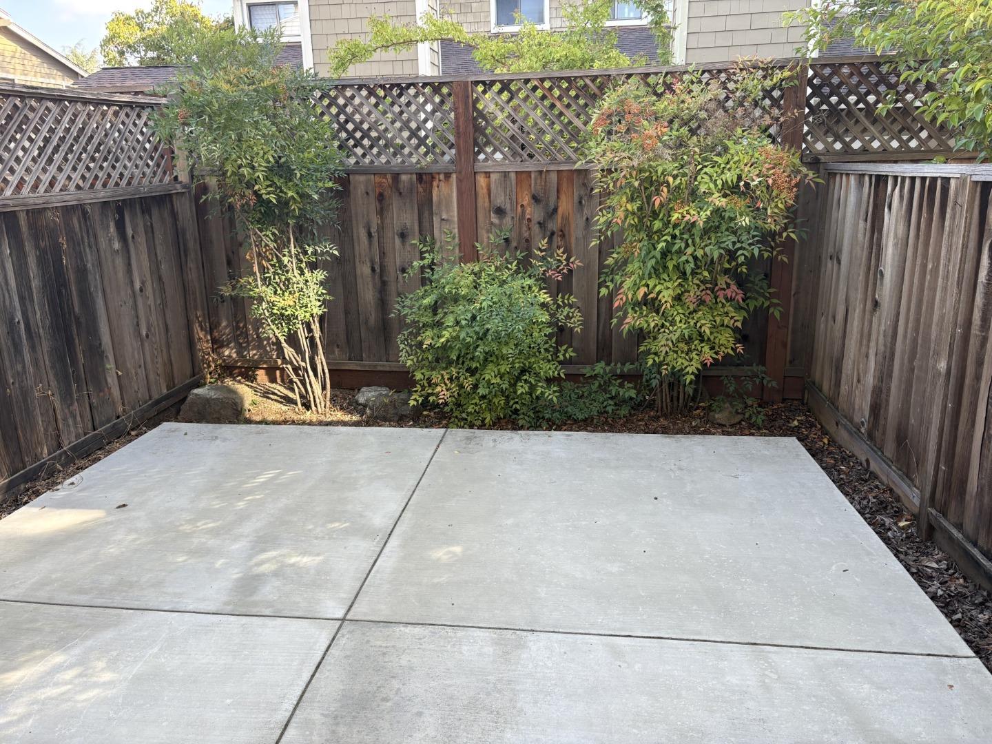 Detail Gallery Image 12 of 23 For 101 Redding Rd #A3,  Campbell,  CA 95008 - 2 Beds | 1/1 Baths