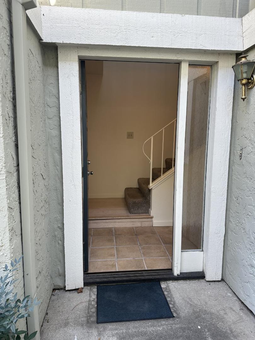 Detail Gallery Image 5 of 23 For 101 Redding Rd #A3,  Campbell,  CA 95008 - 2 Beds | 1/1 Baths