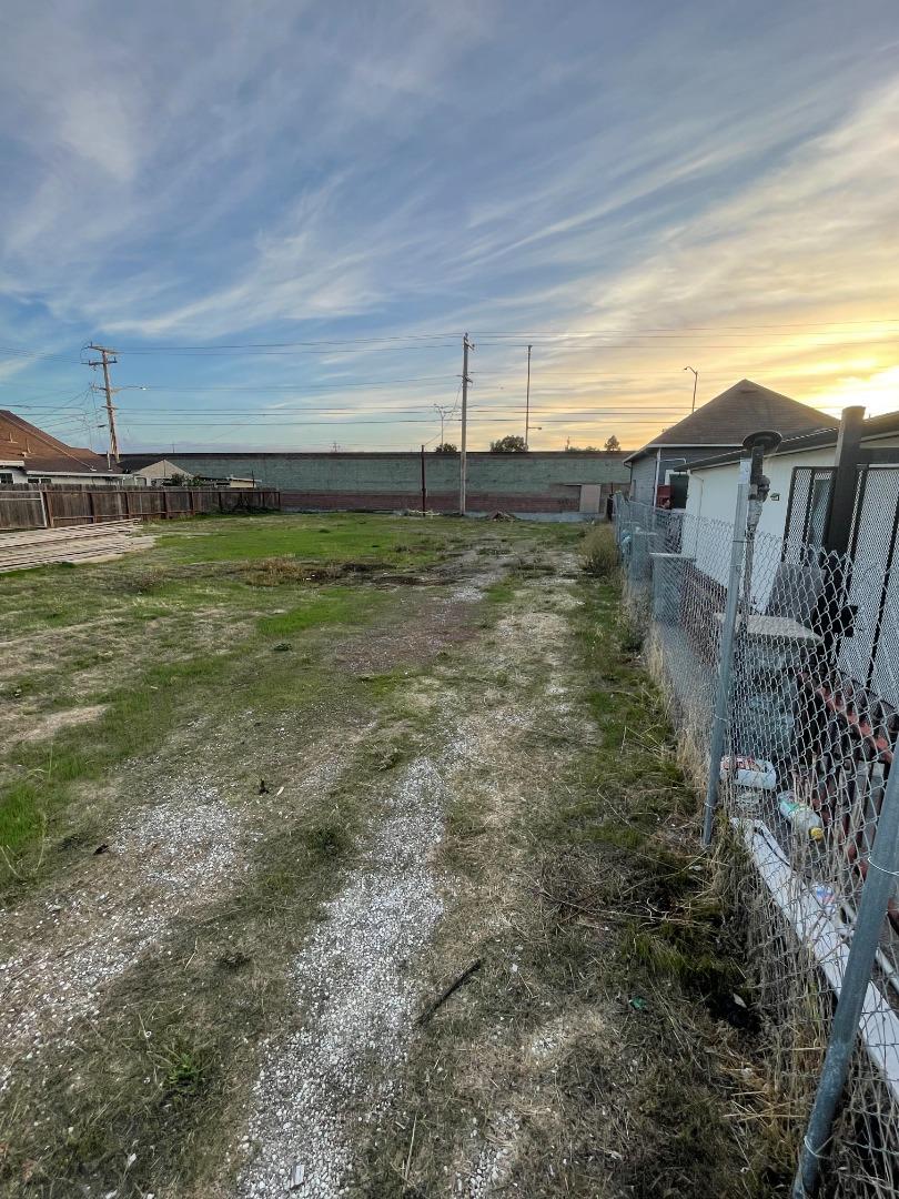 Detail Gallery Image 11 of 27 For 1100 Norton St, San Mateo,  CA 94401 - – Beds | – Baths