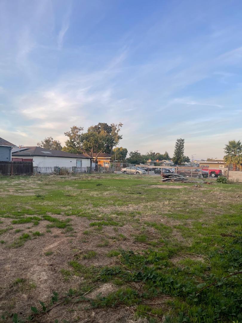 Detail Gallery Image 20 of 27 For 1100 Norton St, San Mateo,  CA 94401 - – Beds | – Baths