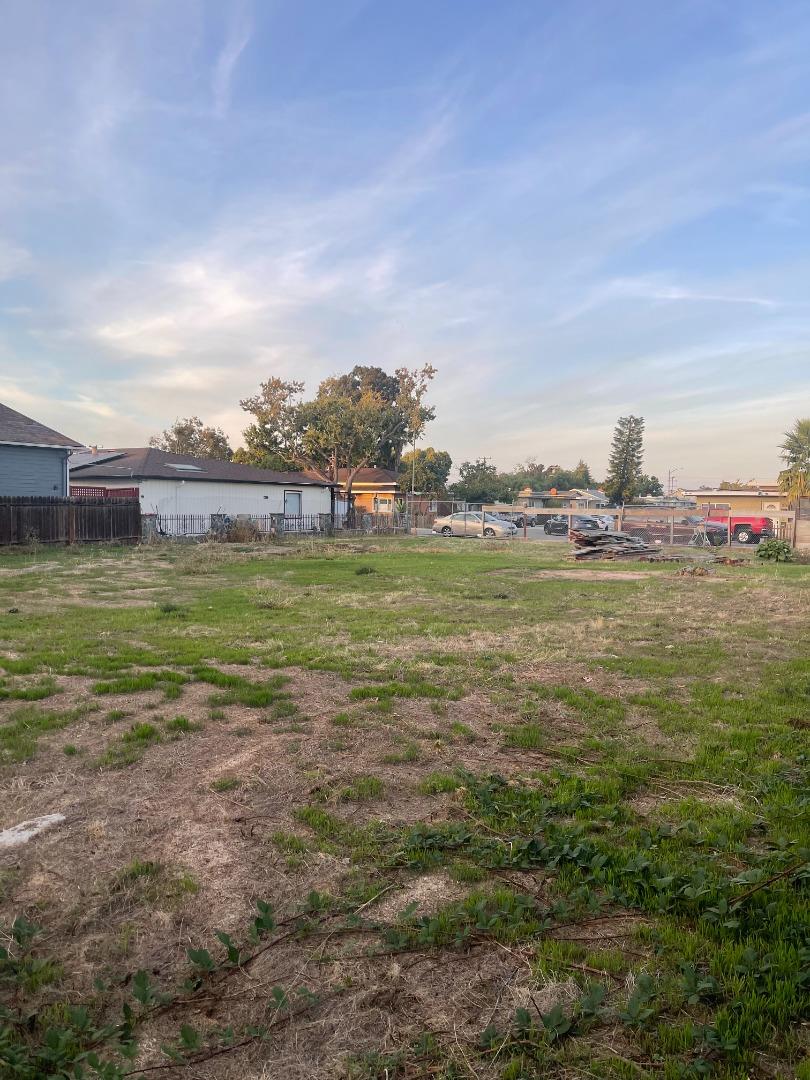 Detail Gallery Image 25 of 27 For 1100 Norton St, San Mateo,  CA 94401 - – Beds | – Baths