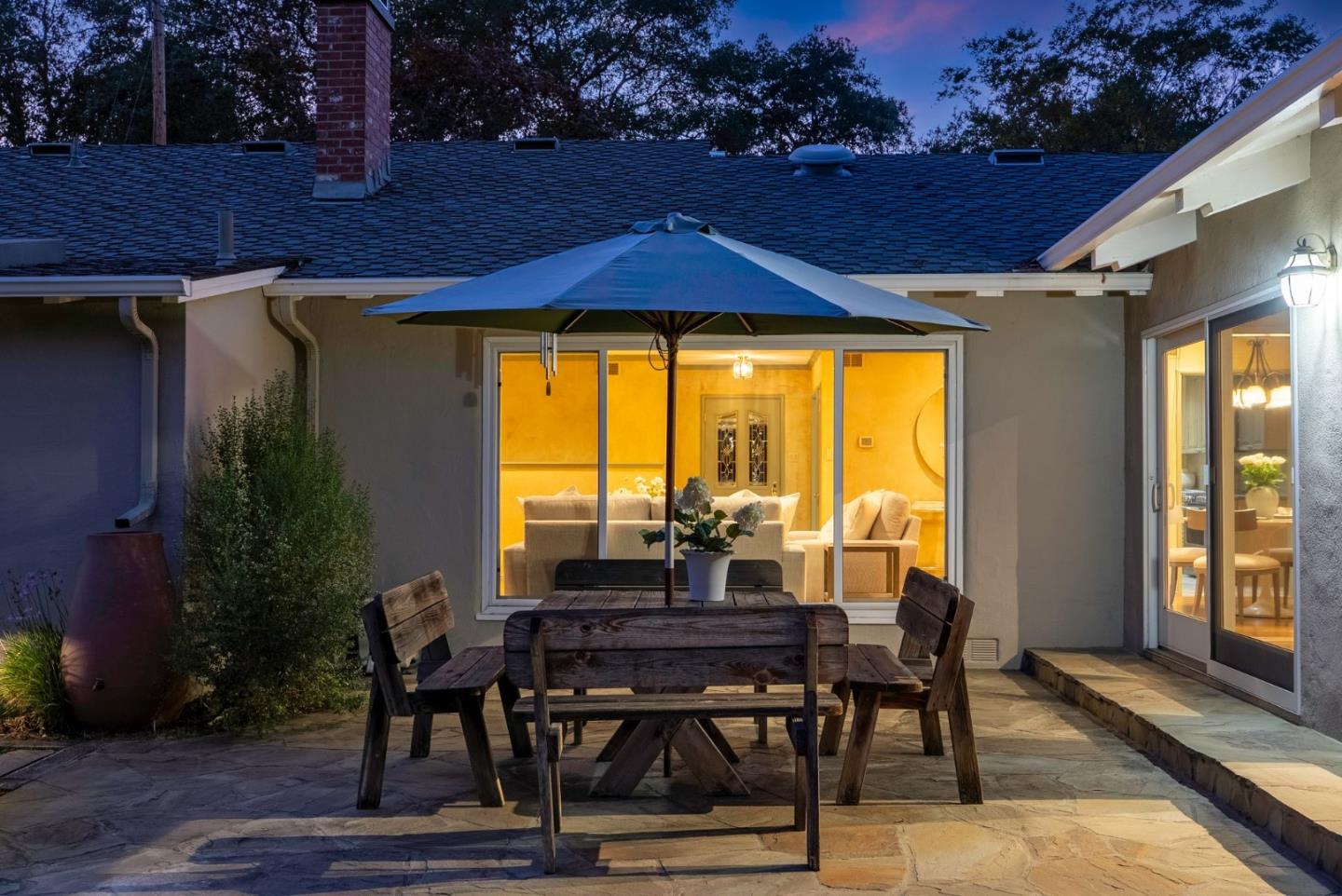 Detail Gallery Image 41 of 45 For 185 Beverly Ln, Los Altos,  CA 94022 - 3 Beds | 2/1 Baths