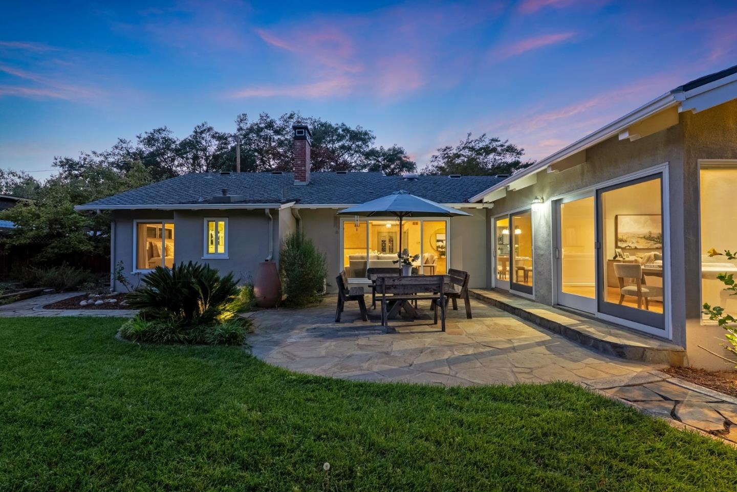 Detail Gallery Image 42 of 45 For 185 Beverly Ln, Los Altos,  CA 94022 - 3 Beds | 2/1 Baths