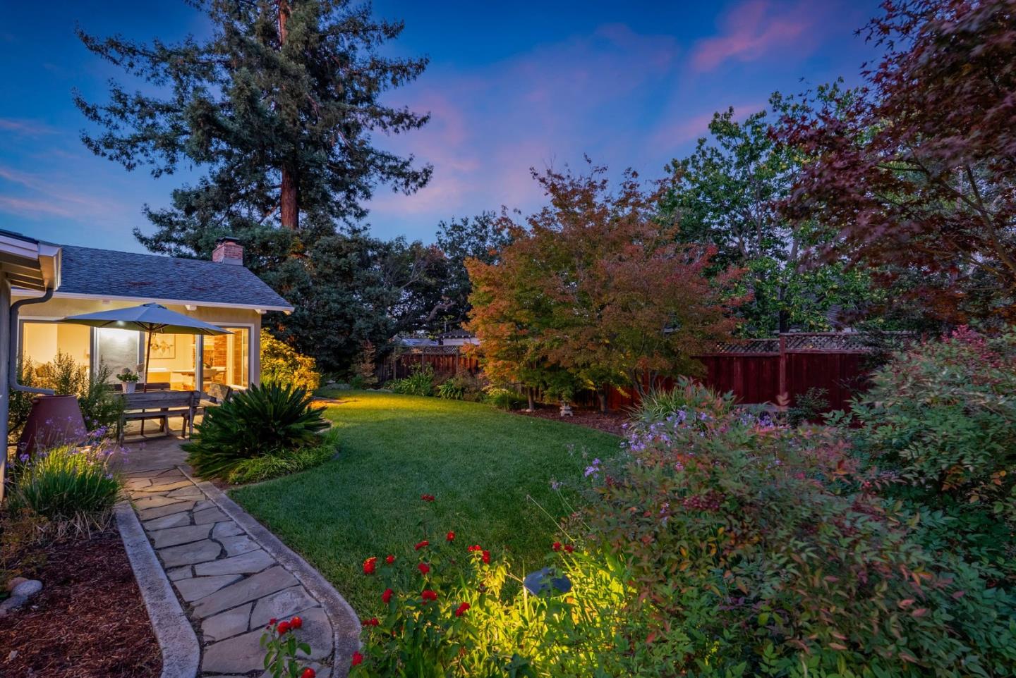 Detail Gallery Image 44 of 45 For 185 Beverly Ln, Los Altos,  CA 94022 - 3 Beds | 2/1 Baths