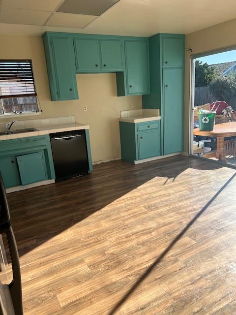 Detail Gallery Image 12 of 23 For 451 La Jolla Way, Salinas,  CA 93901 - 3 Beds | 2 Baths